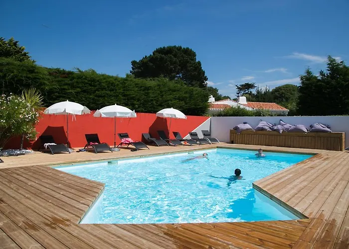 La Villa En L'Ile - 2 Piscines & Spa